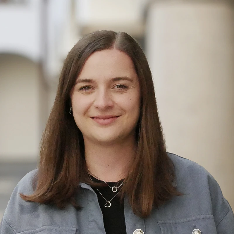 Julia Zeyer-Hashemi
